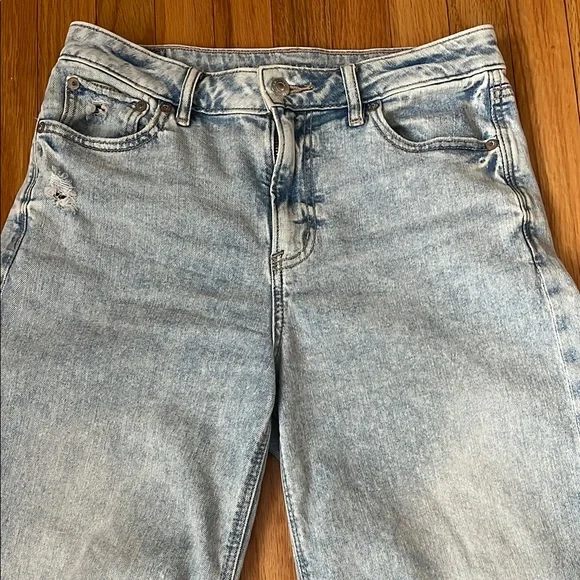 American Eagle Dreamy Drape wide legged jeans - Picture 2 of 9